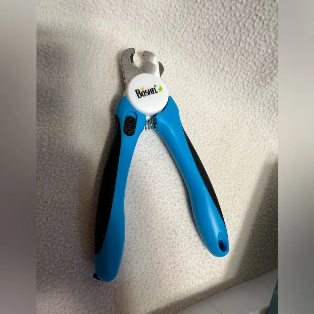 Doggie nail clippers